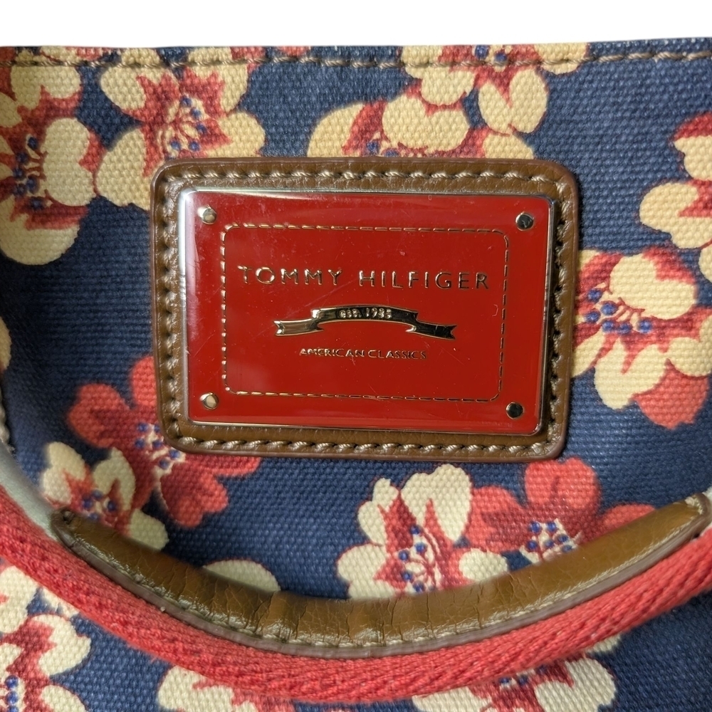 Tommy Hilfiger Floral Canvas Purse Navy Blue Red White Stripes Pockets 90s Vibes - Picture 13 of 13